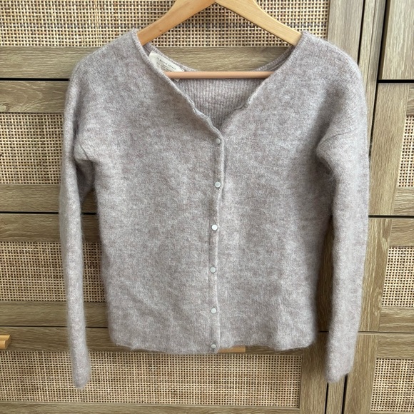 Sezane Sweaters - La Maille Sezane Women's Soft Gray/Cream Cardigan Sweater Size Small